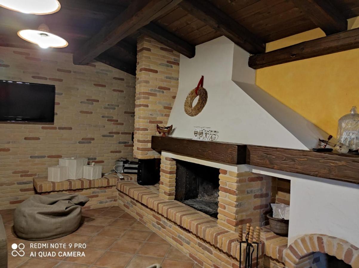 La Taverna Di Lulu 奥尼萨诺 外观 照片
